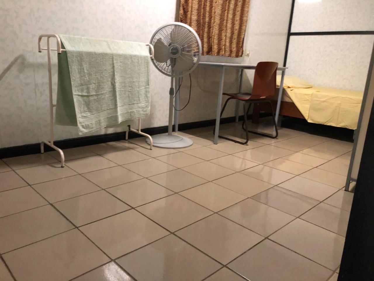 Unu Pikin Guesthouse Paramaribo Habitación foto